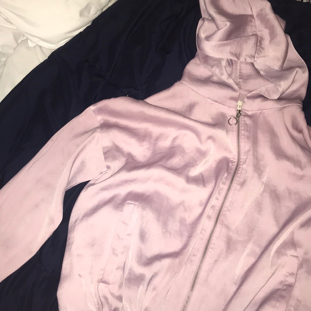 Satiny zip up